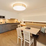 Haus Enzian Apartmán
