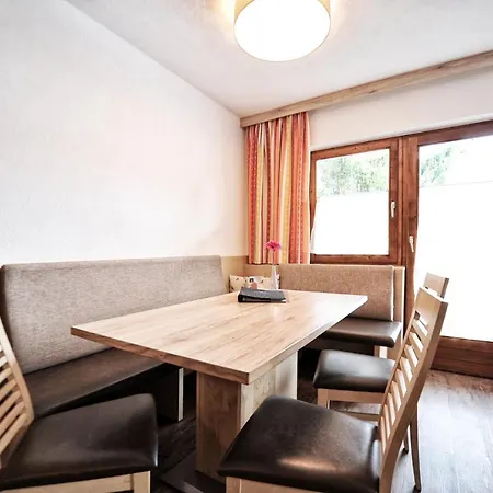 Haus Enzian Fiss
