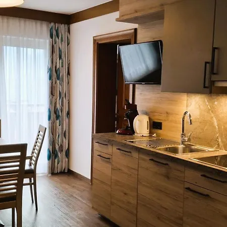 Appartement Haus Enzian Fiss