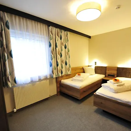 Haus Enzian Appartement *