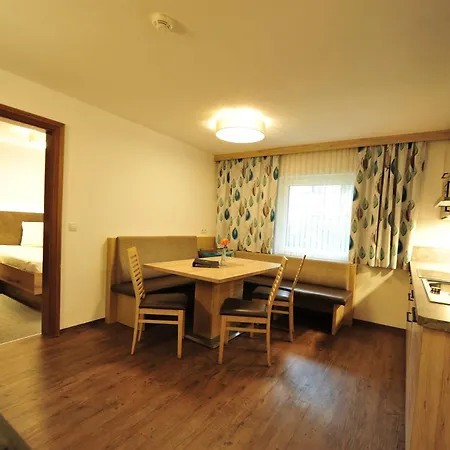 Appartamento Haus Enzian Fiss