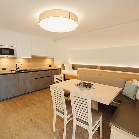 Haus Enzian Appartamento