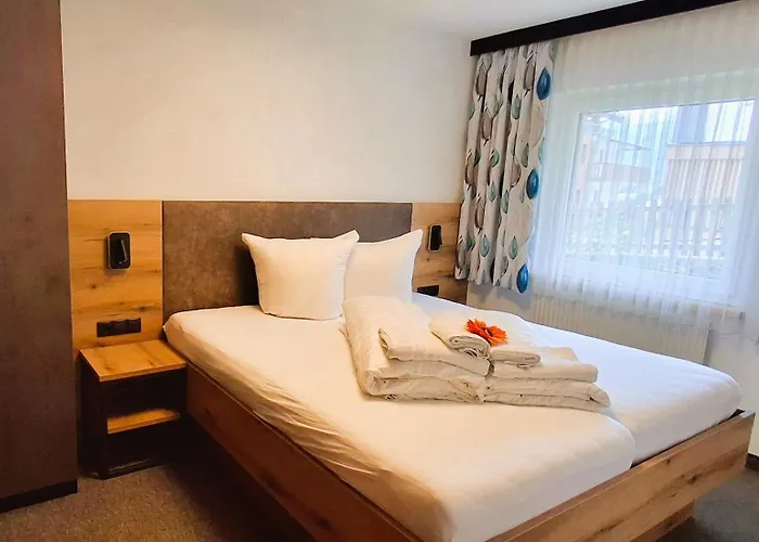 Haus Enzian Appartamento *