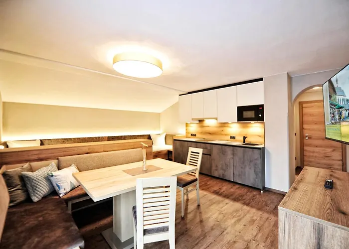 Haus Enzian Appartamento