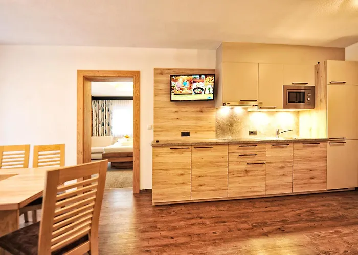 Haus Enzian * פיס